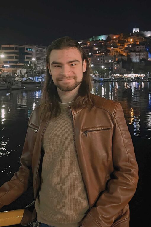 συλλογή διηγημάτων, το δέρμα της μούσας, εκδόσεις πηγή