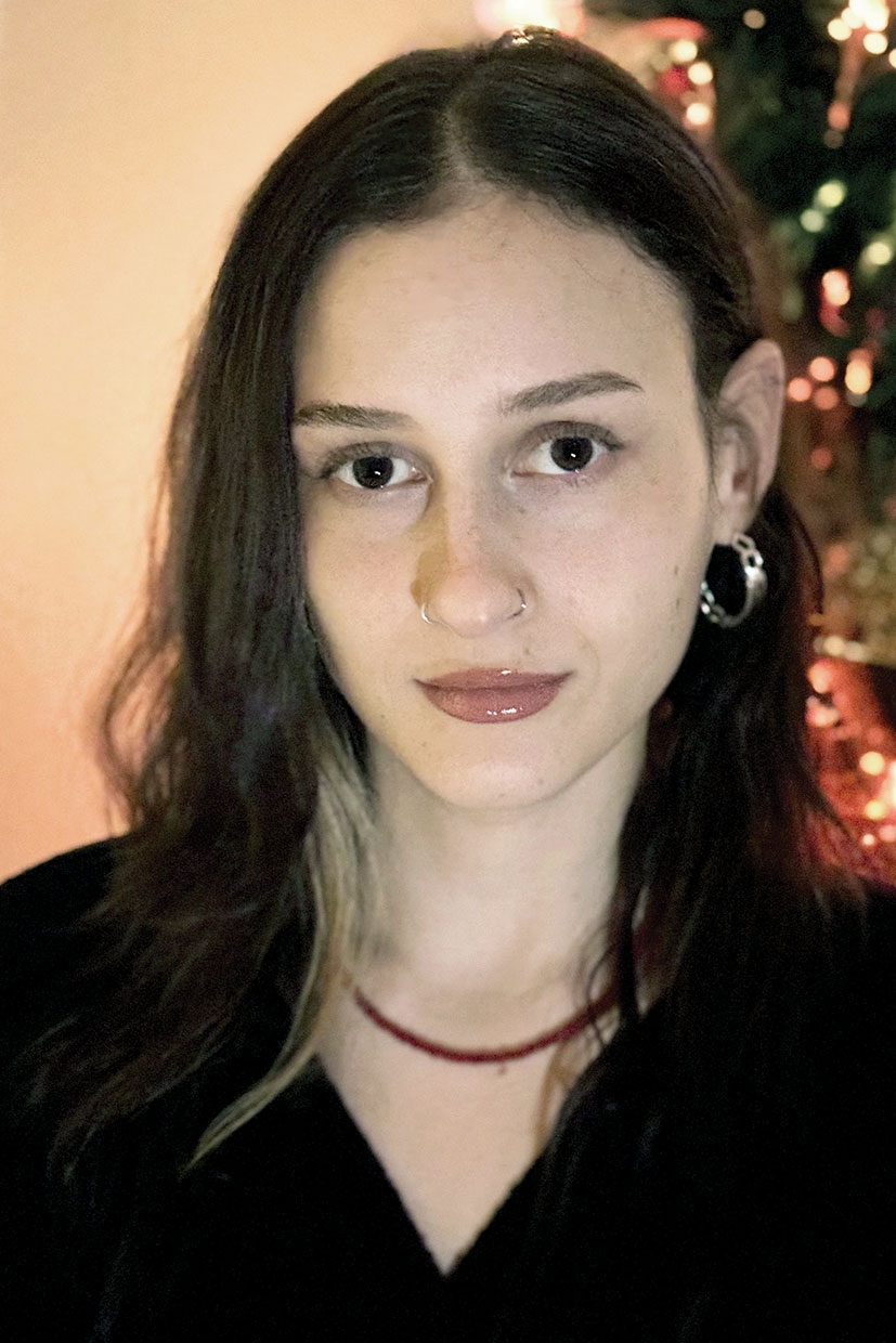 poiitiki-syllogi-temaxismeni-apo-elpides-ekdoseis-pigi-3 ποιητική συλλογή, τεμαχισμένη από ελπίδες, εκδόσεις πηγή